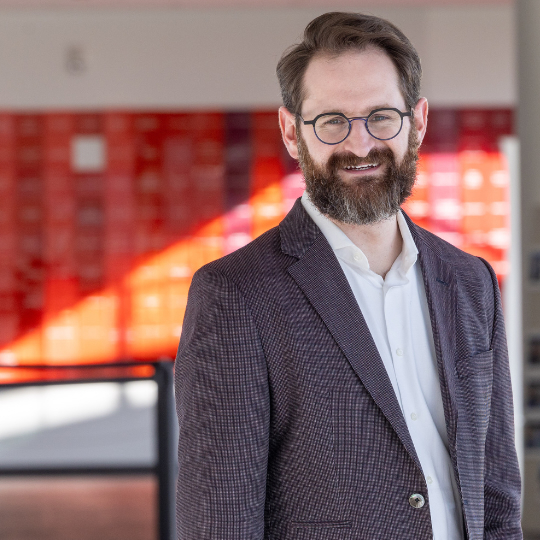 WEBサイト・マネジメント デビッド シーゲル、 Siegel，David; 弓， 伊豆原 David Siegel | ENT CENTER FOR THE ARTS at UCCS